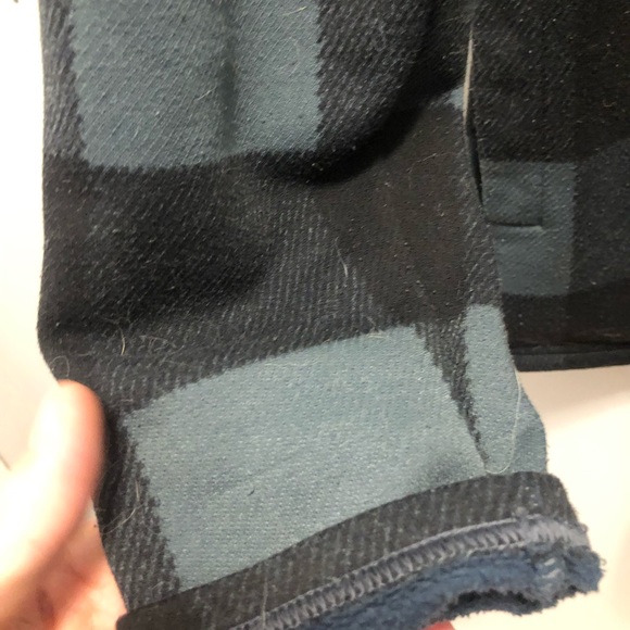 Men’s under armour plaid jacket - Picture 4 of 4